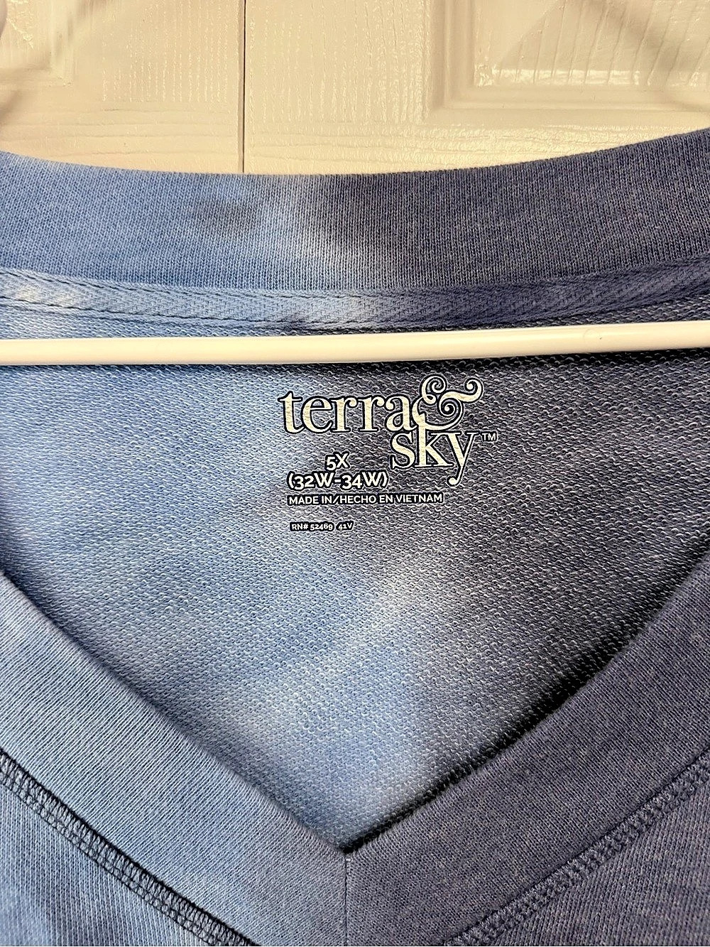 Woman’s Terra & Sky V-Neck Sweatshirt - Picture 3 of 7